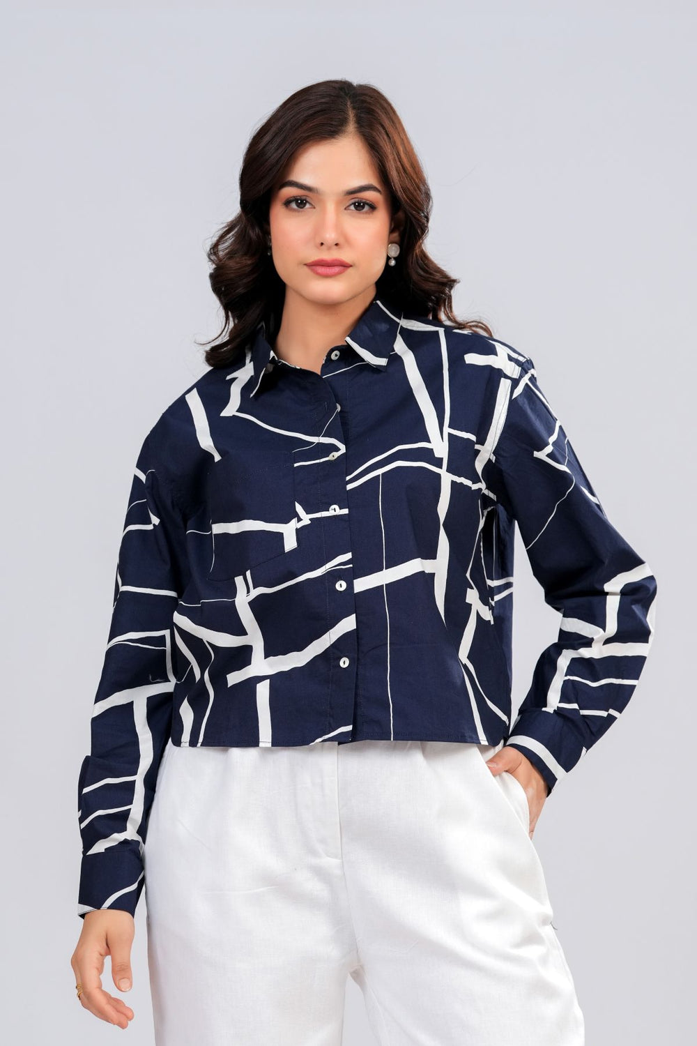 Geometric Print Loose Fit Crop Shirt